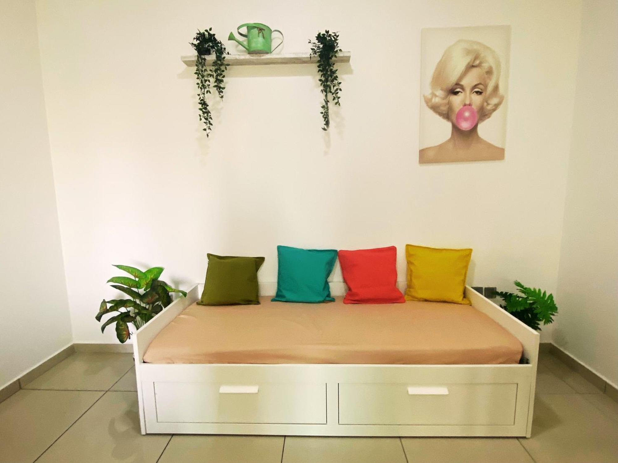 Appartement Lovely Marina - Partial Sea View *